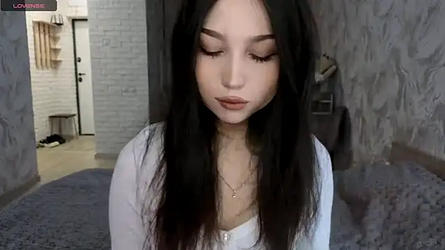 Qwami Amie online show from 05-20-26, 10:34