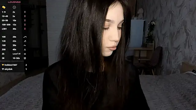 Qwami Amie online show from 05-16-26, 06:23