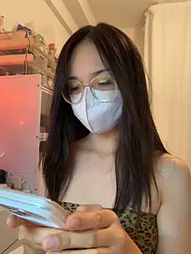 mimichannn99 online show from 03-27-26, 05:03