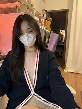 mimichannn99 online show from 03-25-26, 09:24