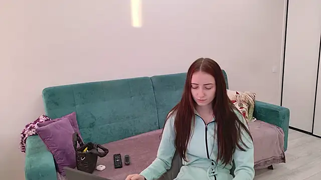 Sandra Prafer online show from 02-06-26, 05:03