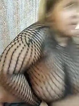 ChoklitBerryXX online show from 01-19-26, 12:31