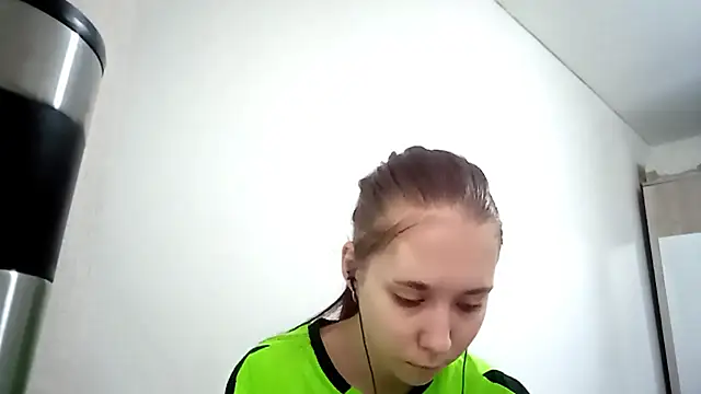 Annette meow1 online show from 12-18-25, 07:13