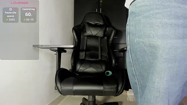 Liam Mateo online show from 01-06-26, 12:47