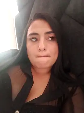 sara nina online show from 12-14-25, 08:58