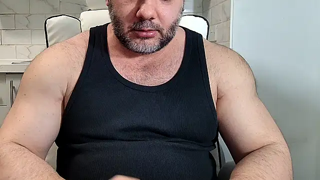 Snapshot of WildJohn_XX chatting on 02-14-26, 09:15 WildJohn XX online show from 02-14-26, 09:15
