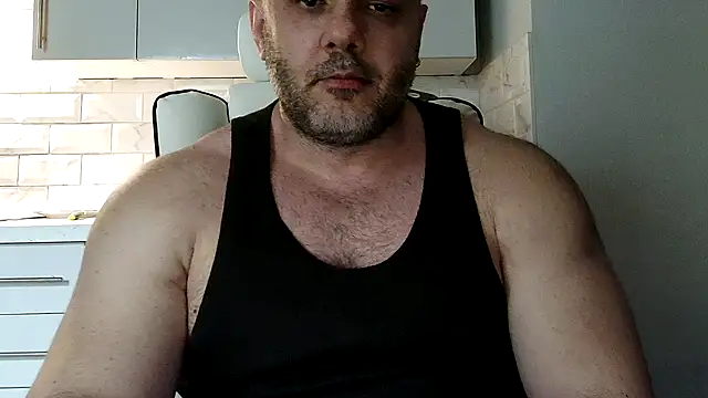 Snapshot of WildJohn_XX chatting on 03-27-26, 10:43 WildJohn XX online show from 03-27-26, 10:43