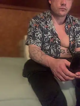 Ldnick69 online show from 04-12-26, 07:33