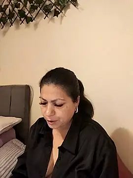 Snapshot of Jacki0128 chatting on 02-14-26, 05:07 Jacki0128 online show from 02-14-26, 05:07