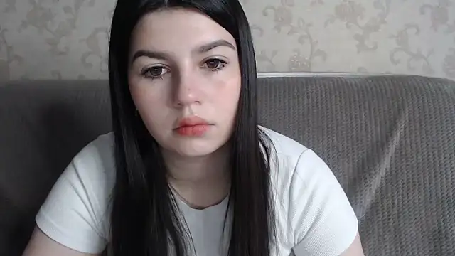 KisaModel online show from 05-17-26, 01:38