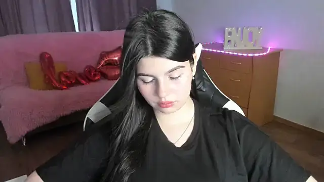 KisaModel online show from 06-12-26, 01:25