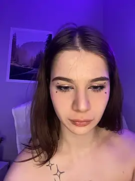 Snapshot of WIKESSTAR chatting on 12-13-25, 08:04 WIKESSTAR online show from 12-13-25, 08:04