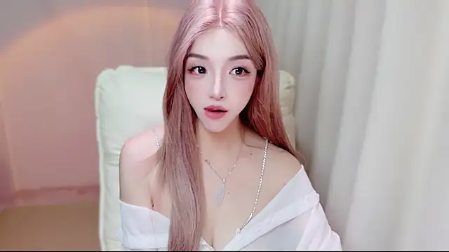 Snapshot of zizi-a chatting on 04-18-26, 09:44 zizi-a online show from 04-18-26, 09:44