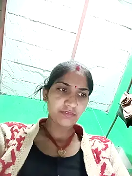 Snapshot of Chayna_singh chatting on 12-21-25, 11:49 Chayna singh online show from 12-21-25, 11:49