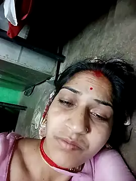 Snapshot of Chayna_singh chatting on 05-17-26, 11:05 Chayna singh online show from 05-17-26, 11:05