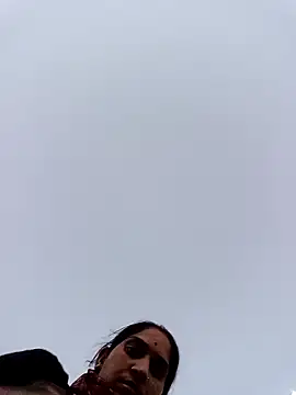 Snapshot of Chayna_singh chatting on 05-26-26, 01:42 Chayna singh online show from 05-26-26, 01:42
