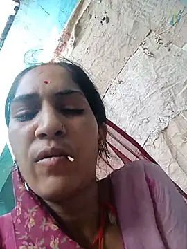 Snapshot of Chayna_singh chatting on 05-21-26, 02:42 Chayna singh online show from 05-21-26, 02:42