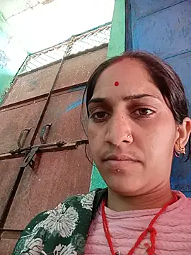 Snapshot of Chayna_singh chatting on 05-22-26, 04:32 Chayna singh online show from 05-22-26, 04:32