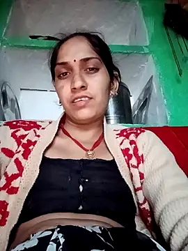 Snapshot of Chayna_singh chatting on 12-21-25, 11:45 Chayna singh online show from 12-21-25, 11:45