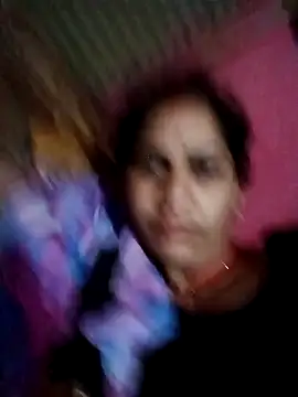 Snapshot of Chayna_singh chatting on 05-25-26, 10:30 Chayna singh online show from 05-25-26, 10:30