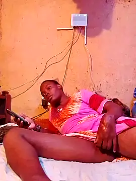 Snapshot of SEXY-NAIMA chatting on 12-23-25, 05:51 SEXY-NAIMA online show from 12-23-25, 05:51