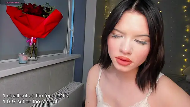 BeatriceMoonlight online show from 01-08-26, 11:38