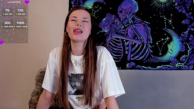 XxxCosmicBitch online show from 01-14-26, 06:22