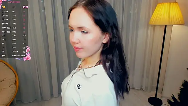 LenaKurpiel online show from 01-10-26, 04:02