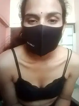 Snapshot of harshita01 chatting on 01-12-26, 07:37 harshita01 online show from 01-12-26, 07:37