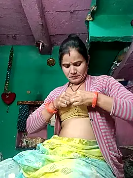 Kinjal pande online show from 12-18-25, 01:48