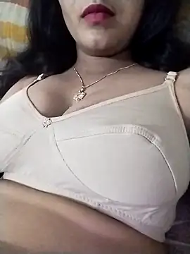 kanika05 online show from 04-15-26, 12:42