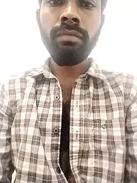 Snapshot of Teluguking143 chatting on 12-16-25, 01:54 Teluguking143 online show from 12-16-25, 01:54