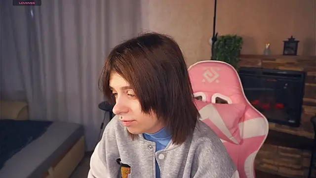 IleanaPishko online show from 01-14-26, 08:07