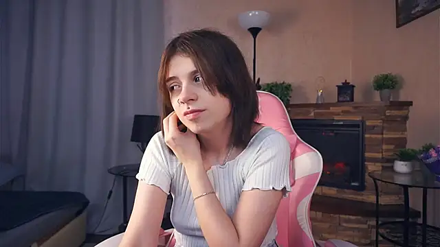 IleanaPishko online show from 01-09-26, 07:59