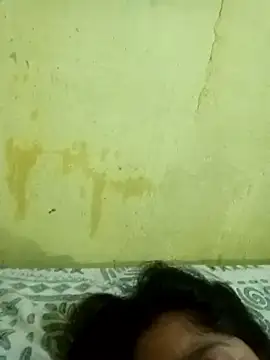 Snapshot of Cuple_masti72 chatting on 06-16-26, 12:27 Cuple masti72 online show from 06-16-26, 12:27