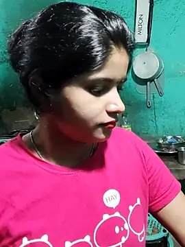 Snapshot of Cuple_masti72 chatting on 07-01-26, 08:31 Cuple masti72 online show from 07-01-26, 08:31