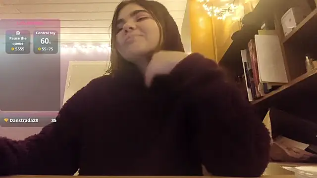 Mona Slearys online show from 02-06-26, 10:06