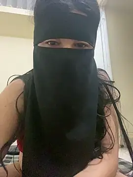 sara   fun online show from 12-16-25, 12:31