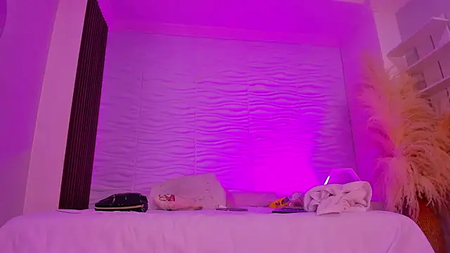 AriadnaLoren online show from 03-16-26, 05:26