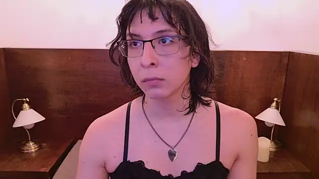 Shelly bat online show from 07-13-26, 10:42