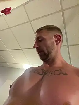Snapshot of ToneTone2222 chatting on 06-04-26, 02:49 ToneTone2222 online show from 06-04-26, 02:49