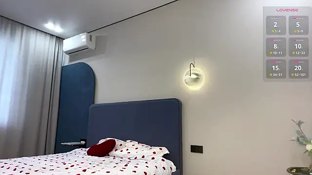 SepiahLune online show from 02-26-26, 08:14