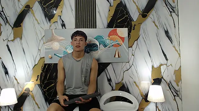 Snapshot of YOUNG_GUYS1 chatting on 02-14-26, 01:39 YOUNG GUYS1 online show from 02-14-26, 01:39