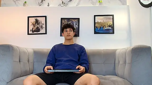 YOUNG GUYS1 online show from 05-05-26, 07:22