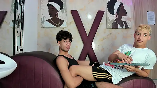 YOUNG GUYS1 online show from 04-07-26, 07:10