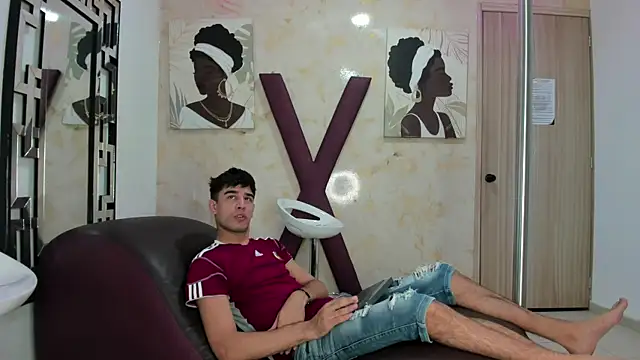 YOUNG GUYS1 online show from 06-02-26, 07:19