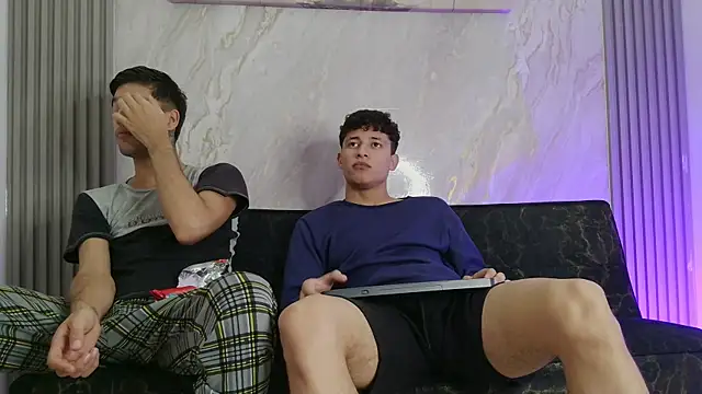 YOUNG GUYS1 online show from 05-22-26, 07:28