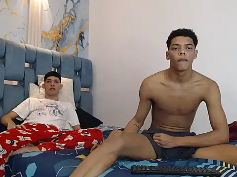 GOOD BOYS1 online show from 12-22-25, 01:39