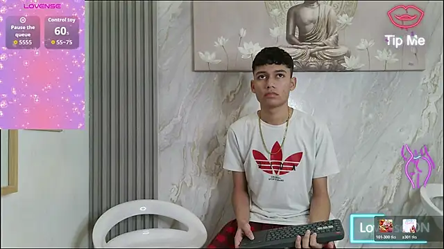 HORNY PRETTY online show from 02-24-26, 01:23