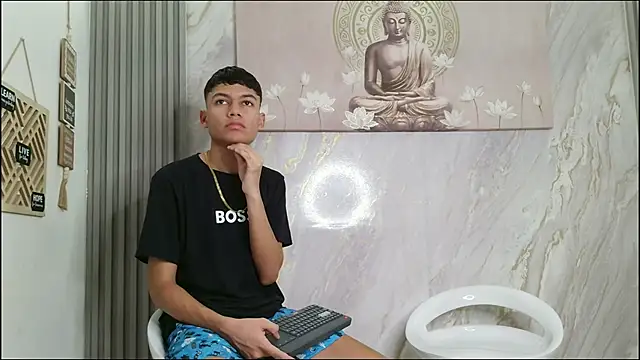 HORNY PRETTY online show from 02-13-26, 01:22